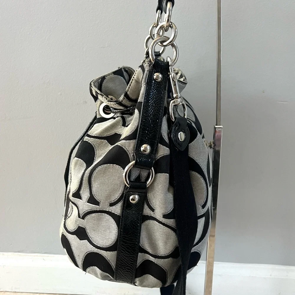 Coach Poppy Metallic Cinch Bucket Bag Black Gray Shoulder Crossbody Bag 17930